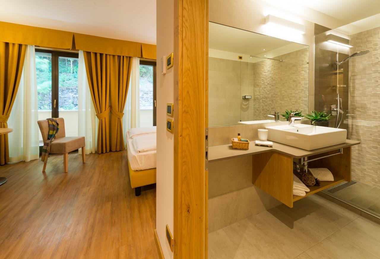 לביקו טרמה Hotel Ambassador מראה חיצוני תמונה